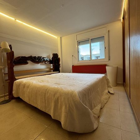 Hilda'S Suite Room โรเซส ภายนอก รูปภาพ